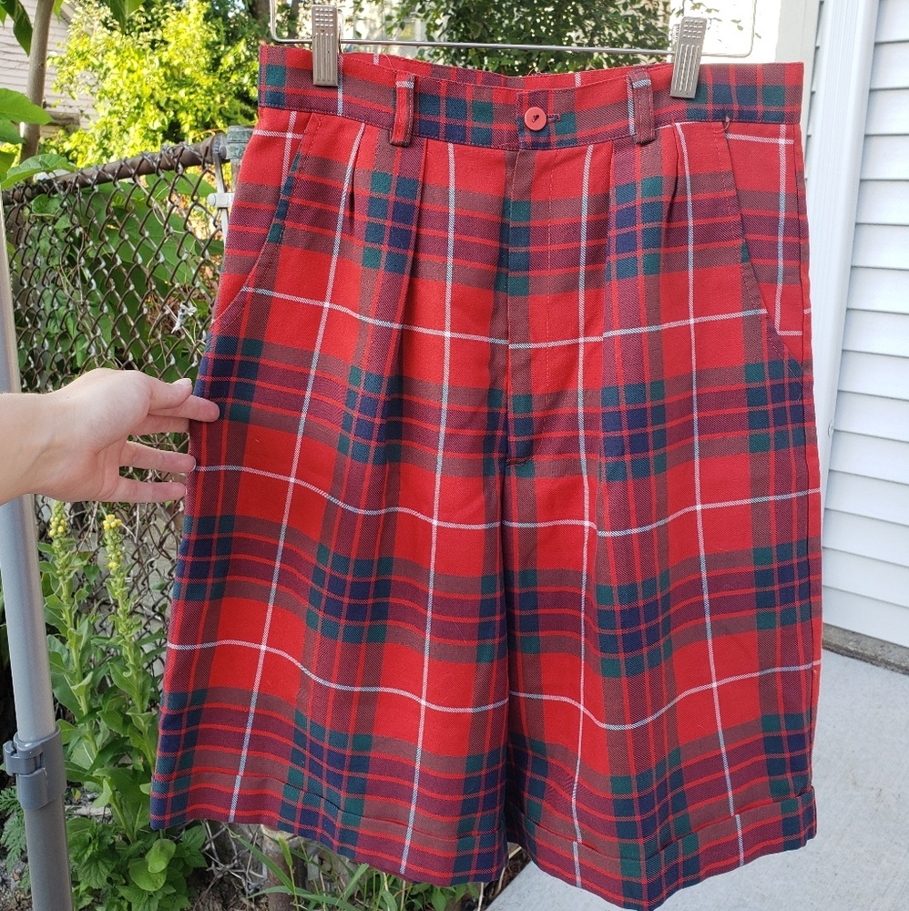 Vintage Red plaid trouser shorts 28" waist